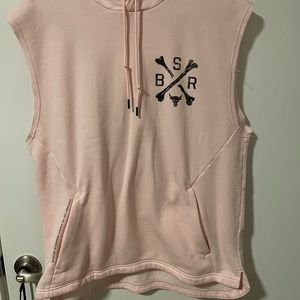 Woman’s size large, Under Armor hooded vest! 💕